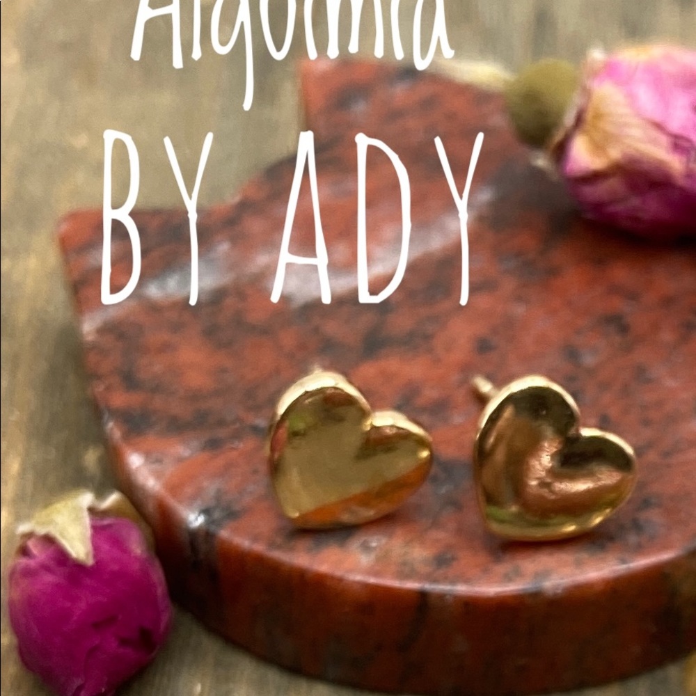 10mm gold hearts studs statement earrings